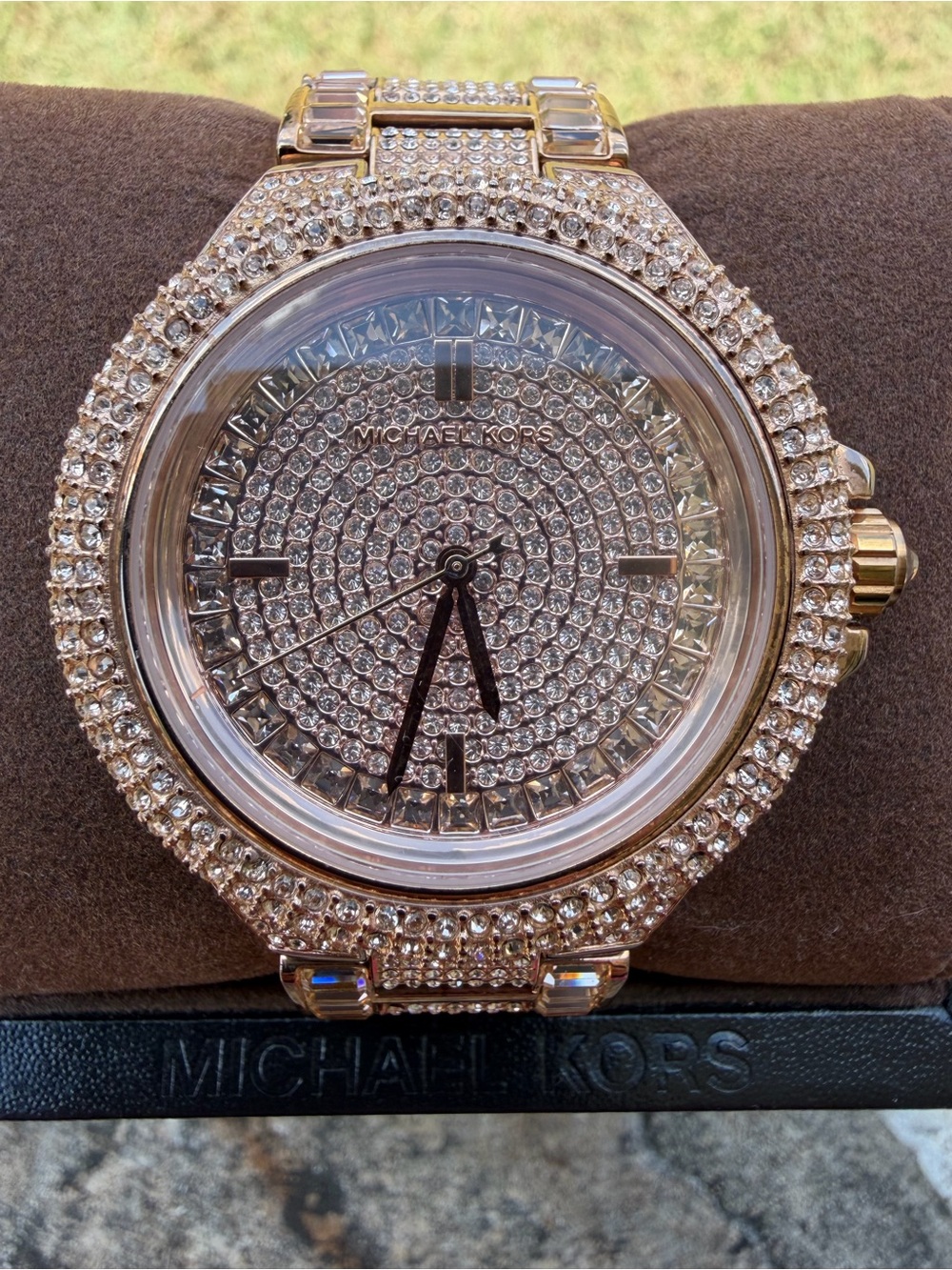 Michael Kors MK5862 Camille women's quartz fashion watch.